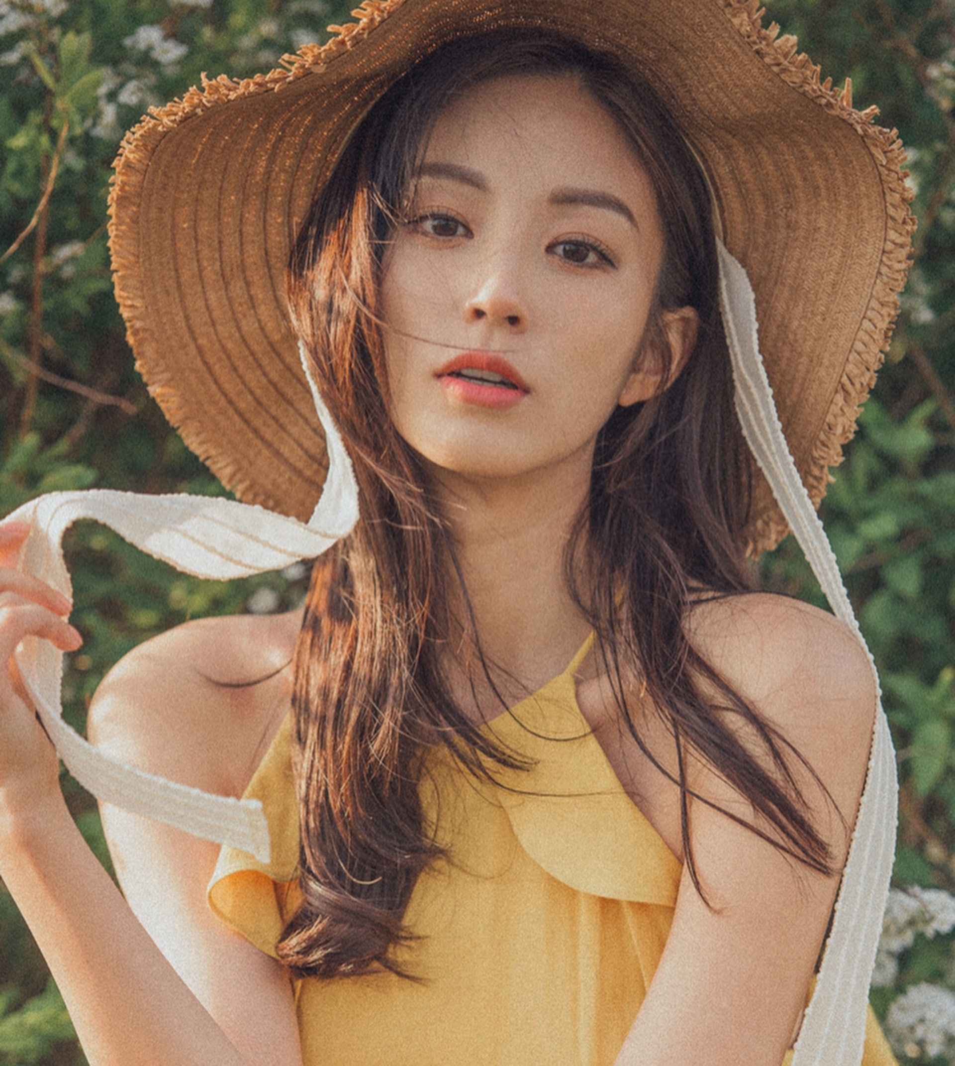 Sắc vóc miễn chê của cô gái được ví là Trương Quân Ninh phiên bản Hàn Quốc