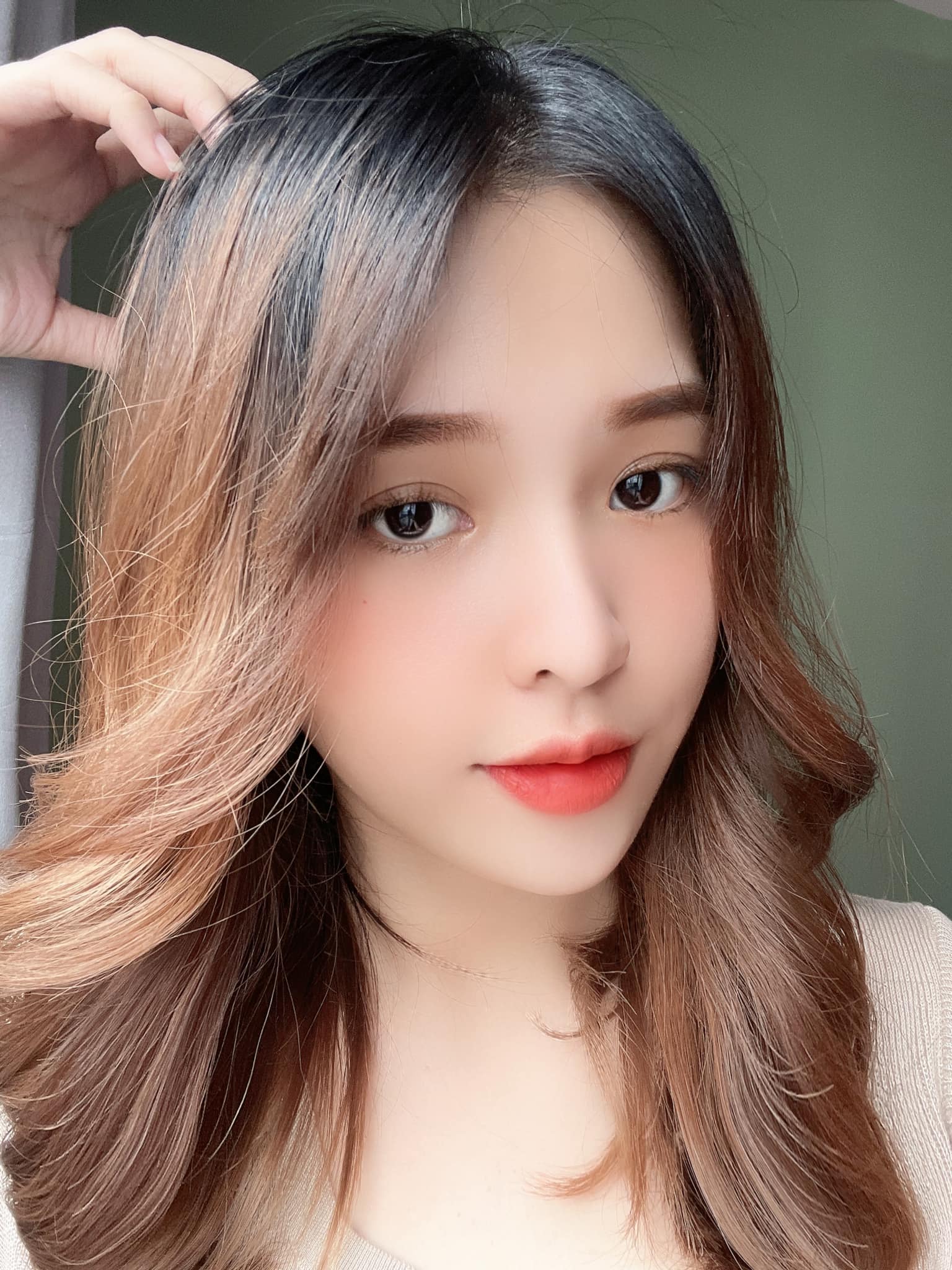 Cô gái Phú Yên đẹp như hoa hậu nhờ giảm 22kg giờ ra sao?